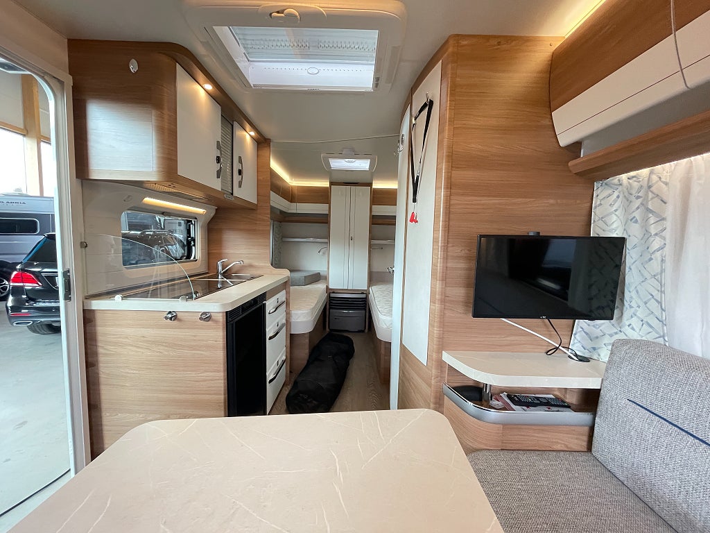 Hobby 460 LU De Luxe / Köp nu – hämta till våren! - Hobby