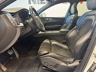 Volvo XC60 T5 AWD R-Design/Drag/Bvärm/Kamera/Navi/Rattvärme