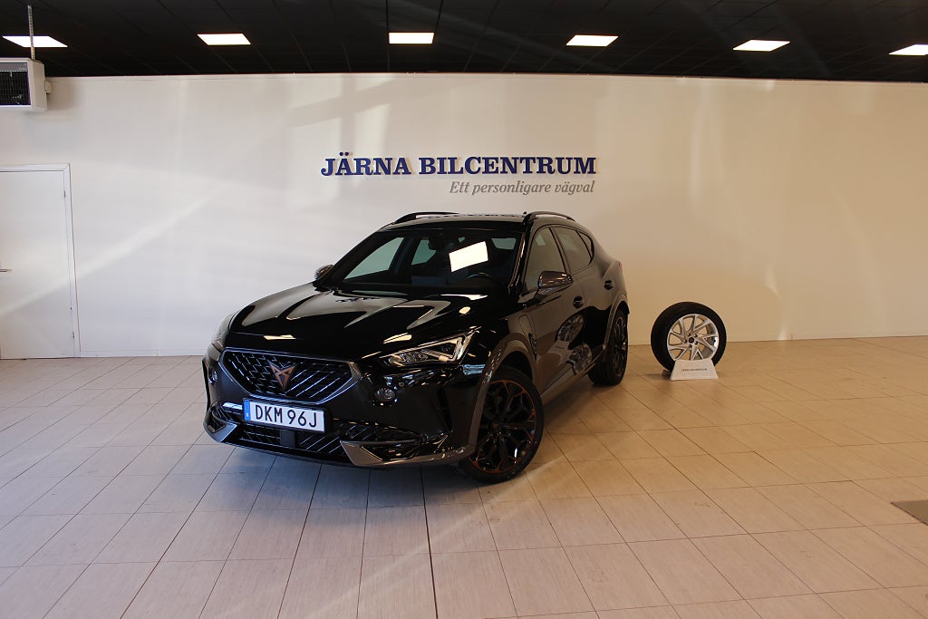 Cupra Formentor VZ eHybrid 245hk Rattvärme Navi B-kam Elstol
