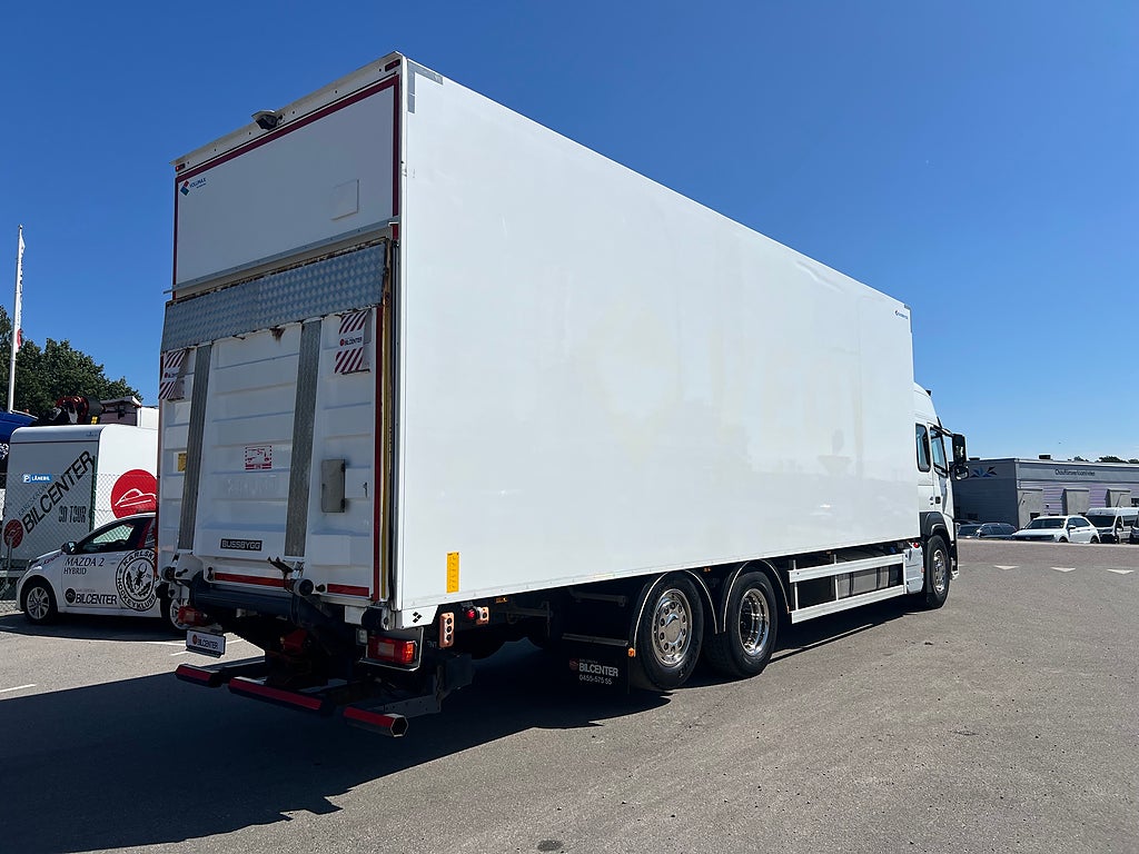Volvo FM 410 6x2 Skåpbil, Öppningsbarsida, Bussbygg, Värmare