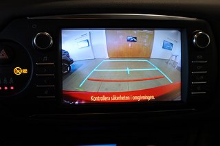 Halvkombi Toyota Yaris 14 av 20