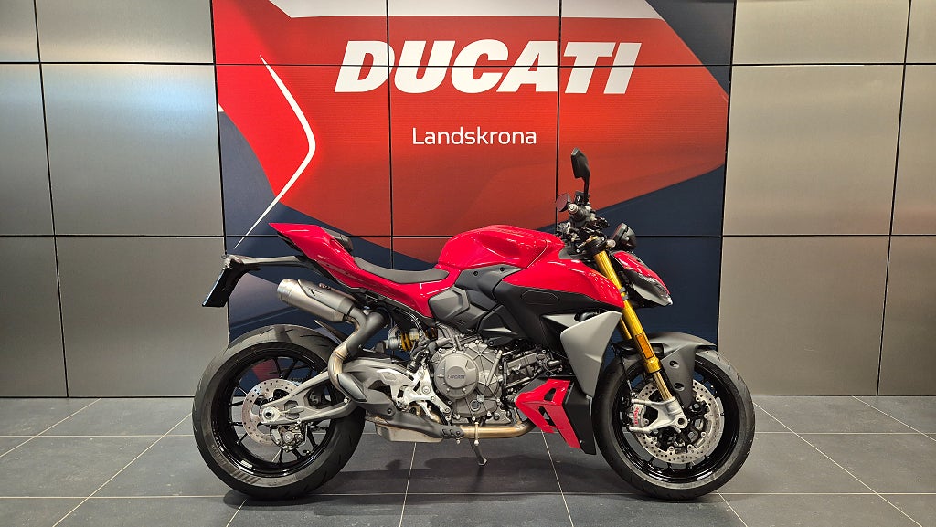 Ducati Streetfighter  V2S