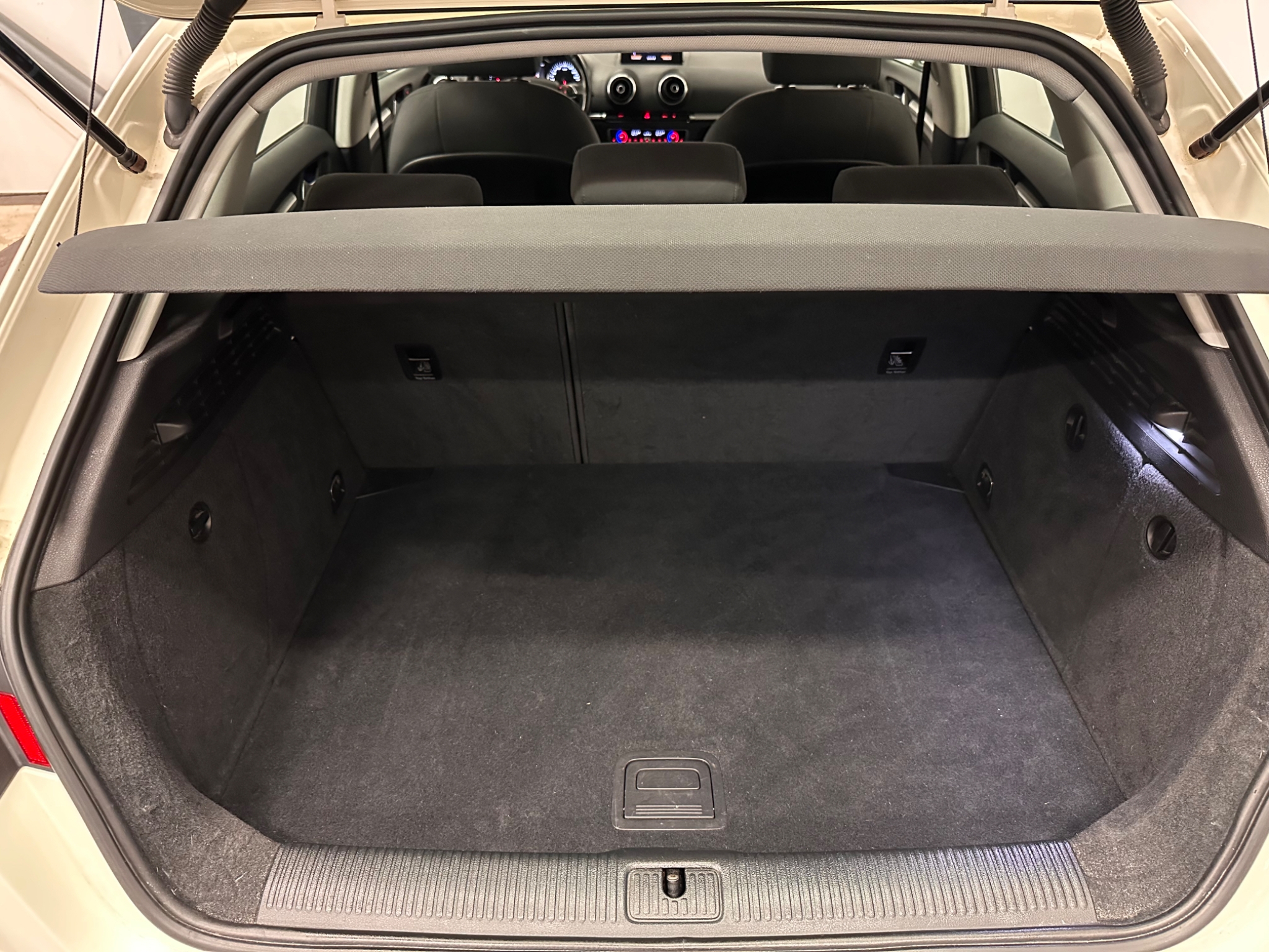 Audi A3 2015, bild 7/55