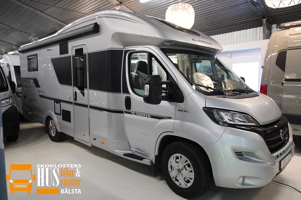 Adria MATRIX 670 SC Supreme Alde Ugn 5 bältade