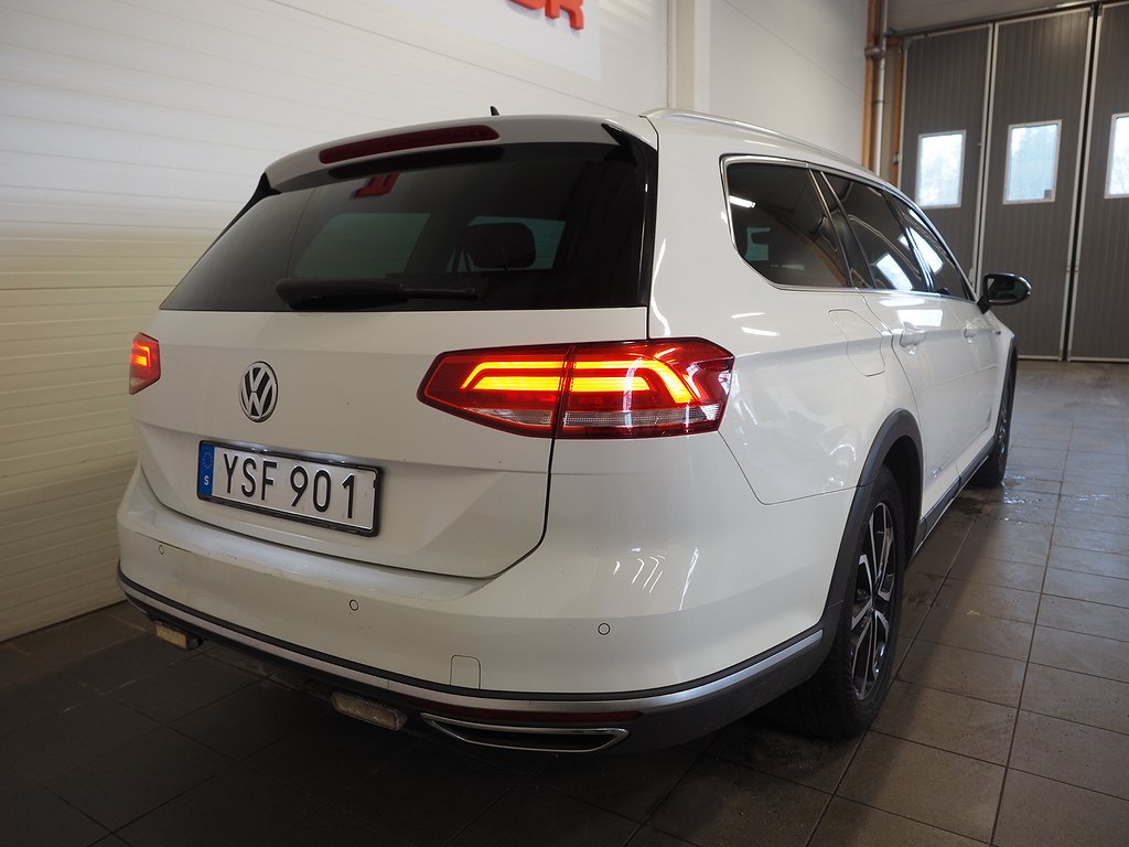 Volkswagen Passat Alltrack 2.0 TDI 4Motion D-Värm 360° Skinn 2019