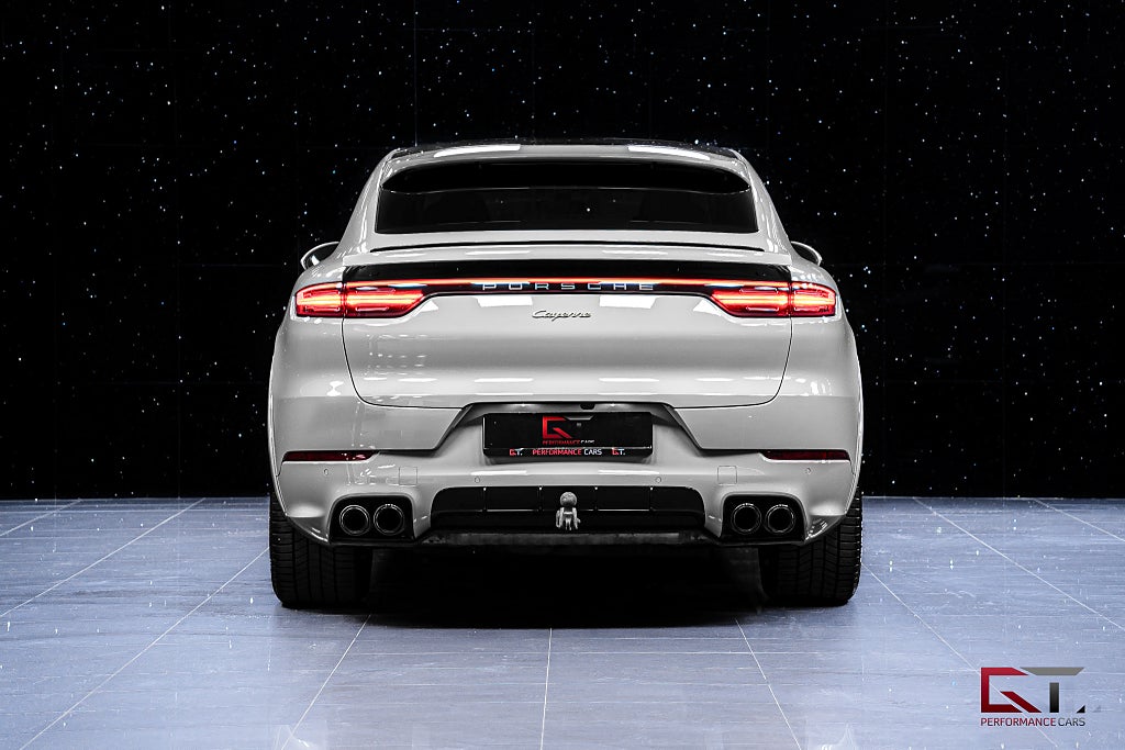 Porsche Cayenne E-Hyb Coupé PLATINUM MOMS 1450mil SportDesign Pano BOSE