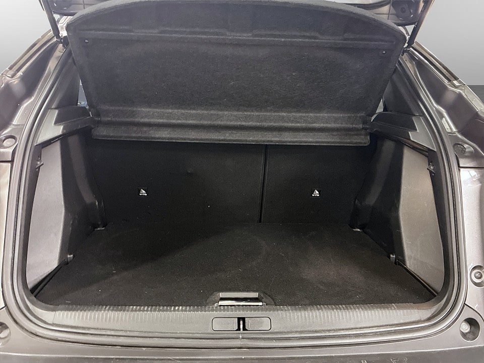 Bild på Peugeot 2008 GT-Line 1.2 PT 130hk Aut B-KAMERA CARPLAY