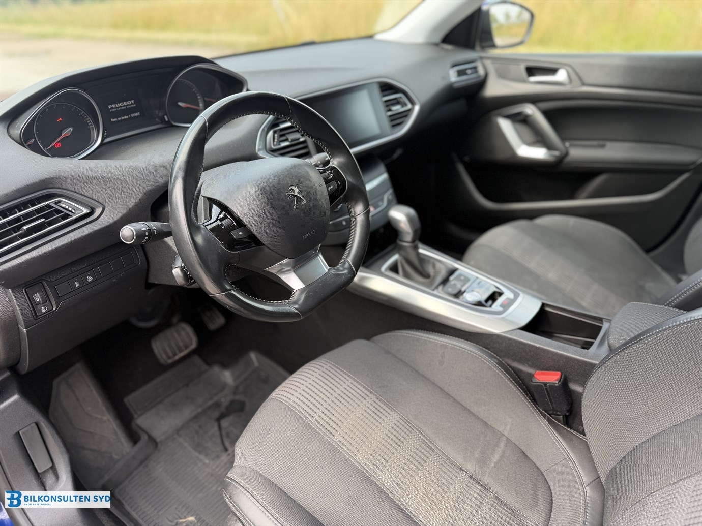 Peugeot 308 2017, bild 6/47