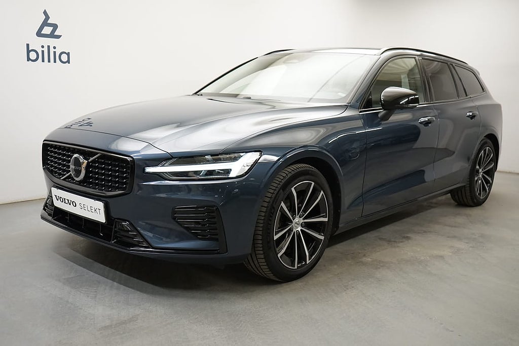 Volvo V60 Recharge T6 Plus Dark Edition, Taklucka, Navigat...