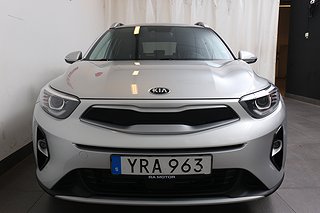 Halvkombi Kia Stonic 6 av 24