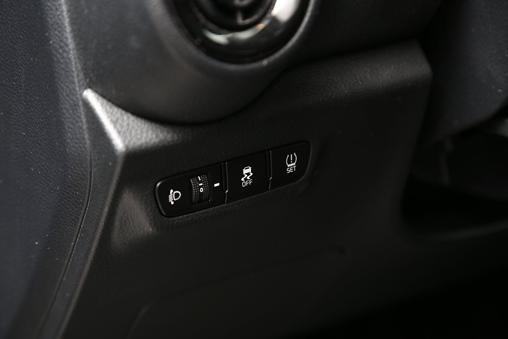 Kia Picanto 1,25 MPI 84hk Advance Automat CarPlay Kamera P-sensor 2020