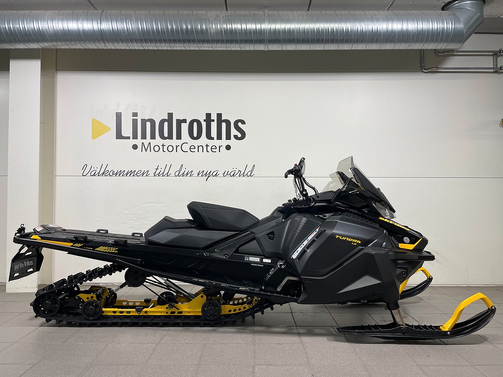 Ski-Doo Tundra LE 600 EFI -25 