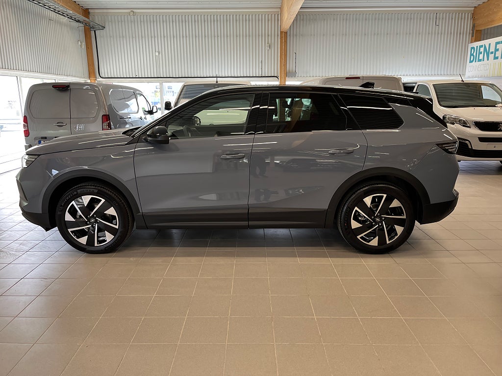 Opel Grandland Nya HYBRID 145 eDCT, PL 12 månader thumbnail