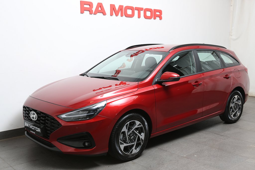 Hyundai i30 1.0T MHEV Kombi Essential Automat 2025