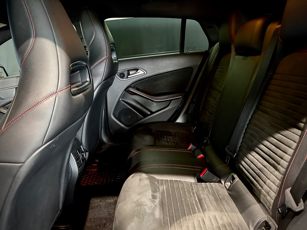Mercedes-Benz CLA 200 AMG Shooting Brake Värmare - bild 5