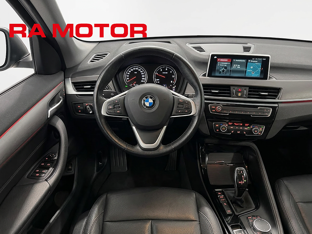 BMW X1 xDrive18d xLine | Backkamera | Navi | Skinn | Head-up 2019