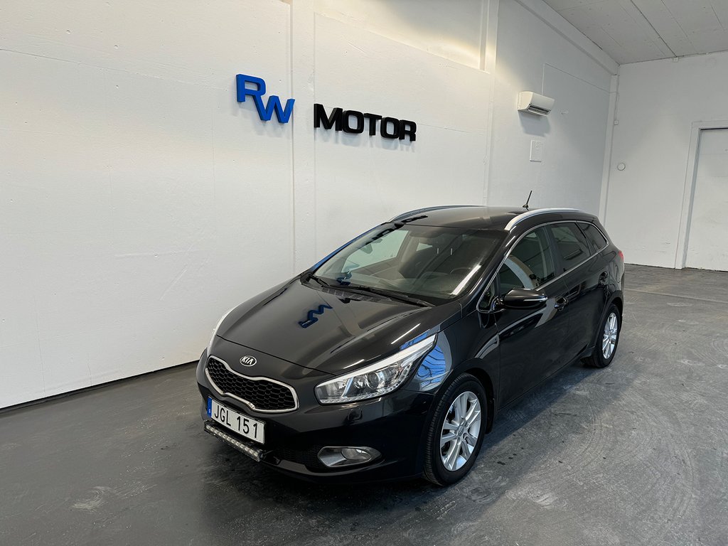 Kia CEED cee'd_sw 1.6 128hk EX Comfort P-sensorer D-värmare