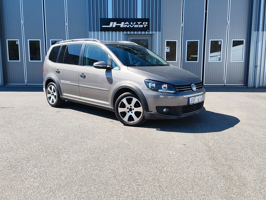 Volkswagen CrossTouran 7-seater 1.4 TSI 140 Hk Nyservad och Nybesiktigad