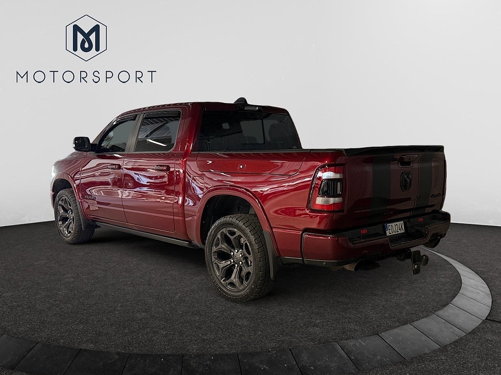 RAM 1500 Dubbelhytt 5.7 Limited Night Drag H/K Pano Luft MOMS bild 3