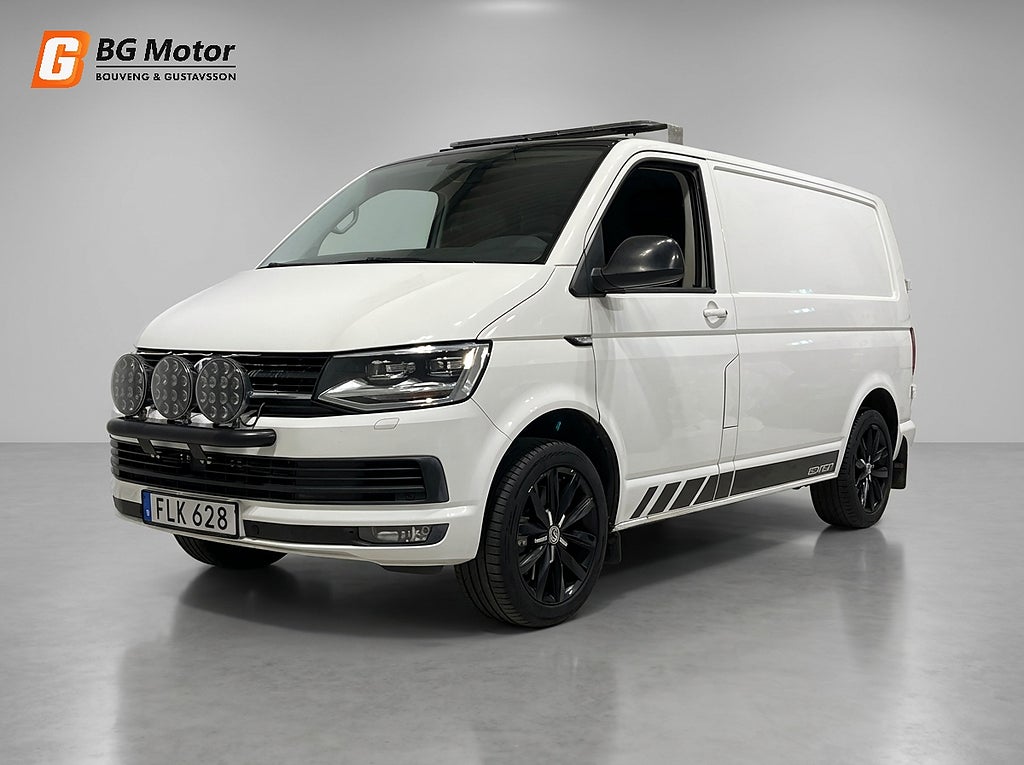 Volkswagen Transporter 2.0TDI 204HK R-Edition 4M Drag/D-Värm/Skinn/Kamrem bytt