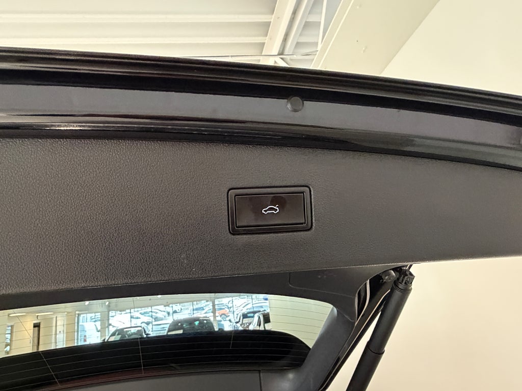 Volkswagen Tiguan  Allspace 5-sätes GT 190HK 4M Presentkort ICA 5000KR thumbnail