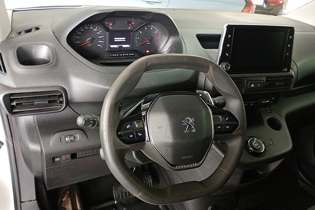 Peugeot Partner 2020 - miniatyr 9