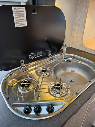 Husbil-halvintegrerad Pössl  ROADCAR 540 AUTOMAT 9 av 19