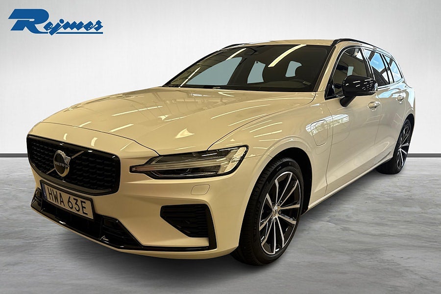 Volvo V60 T6 Plus Dark