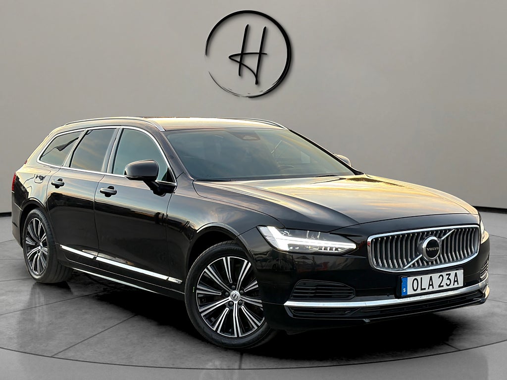 Volvo V90 Recharge T6 AWD Stora Batteriet Drag Google Assist BLIS 