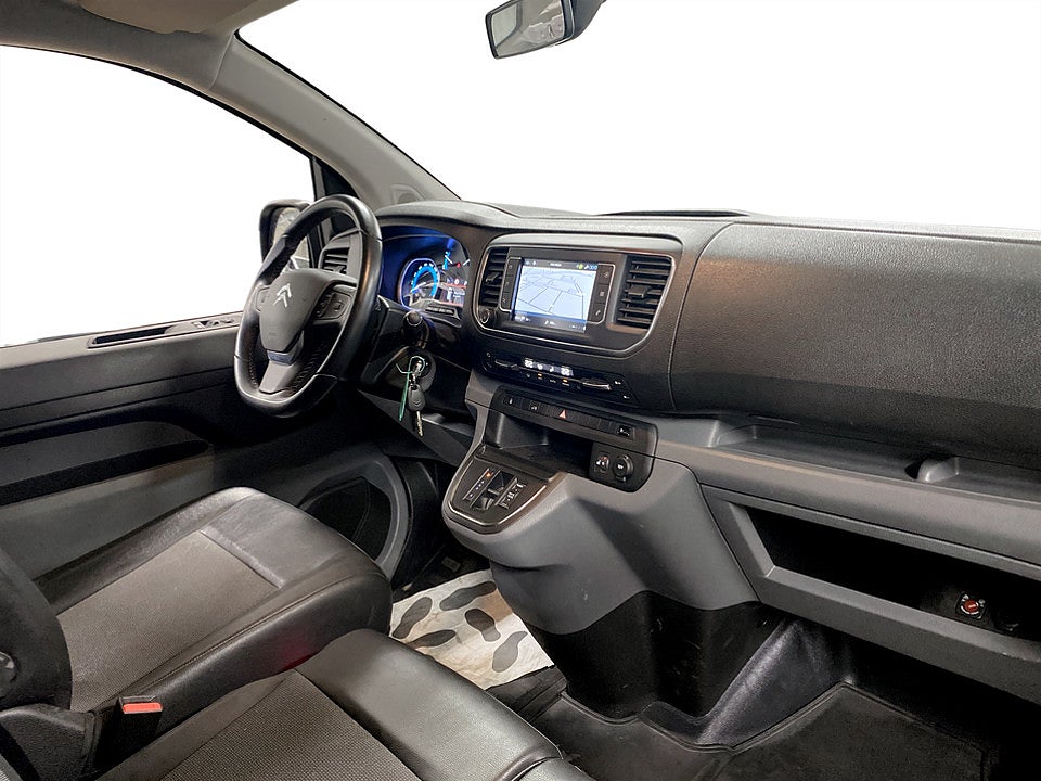 Bild på Citroën e-Jumpy Business Premium 75kWh 136hk Aut L2  B-KAMERA DRAG