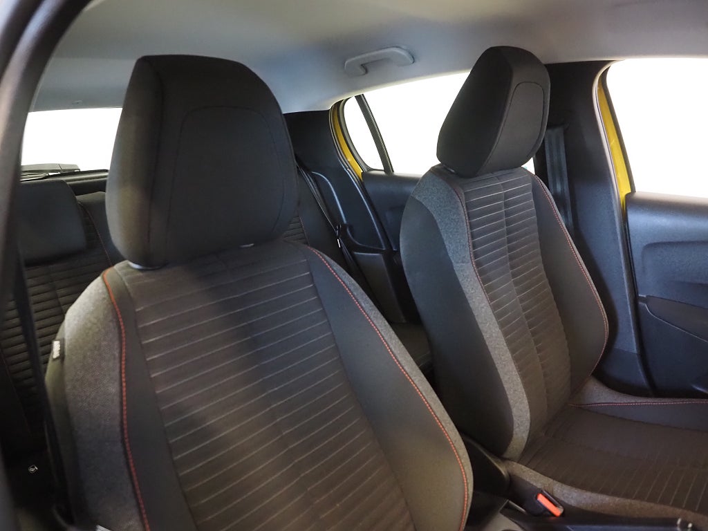 Peugeot 208 1.2 PureTech 75hk Active | Låga mil | M o K