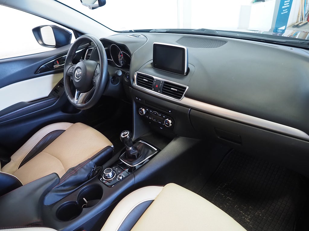 Mazda 3 Sport 2.0 165hk Optimum Skinn HuD Navi P-Sensorer BOSE 2014