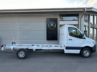 Transportbil - Skåp Mercedes-Benz Sprinter 12 av 19