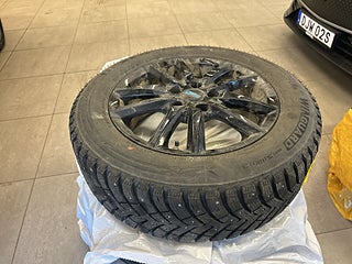 Suzuki Vitara HEV AllGrip AGS MOMS/SoV-Däck/MoK/Kamera – bild 20
