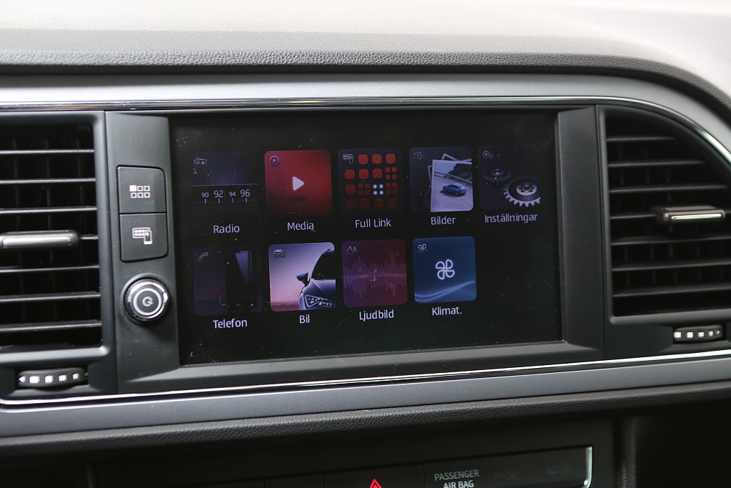 Seat Leon 1,0 TSI 115hk Style 5D Panorama Kamera Cockpit 2020