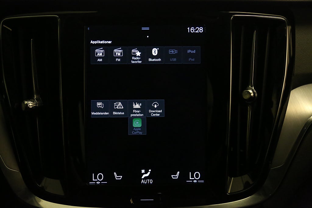 Volvo V60 D3 150hk Momentum Edition Aut Navi VOC Drag 2019