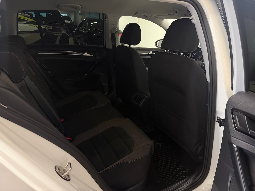 Volkswagen Golf 2020 - miniatyr 12