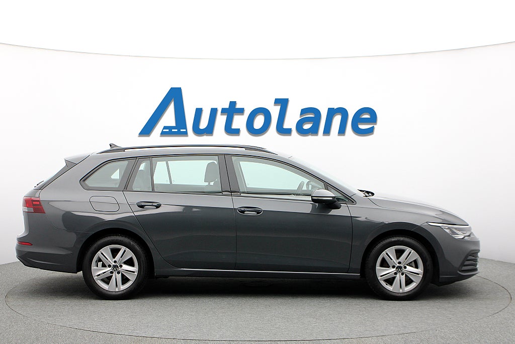 Volkswagen Golf Sportscombi 1.5 eTSI ACT Base, GPS, Massage, 131hk