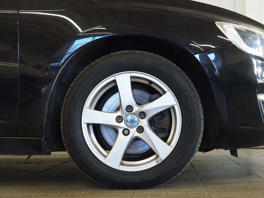 Volvo V60 D4 190hk Geartronic Momentum Business P-Sensorer D-Värm