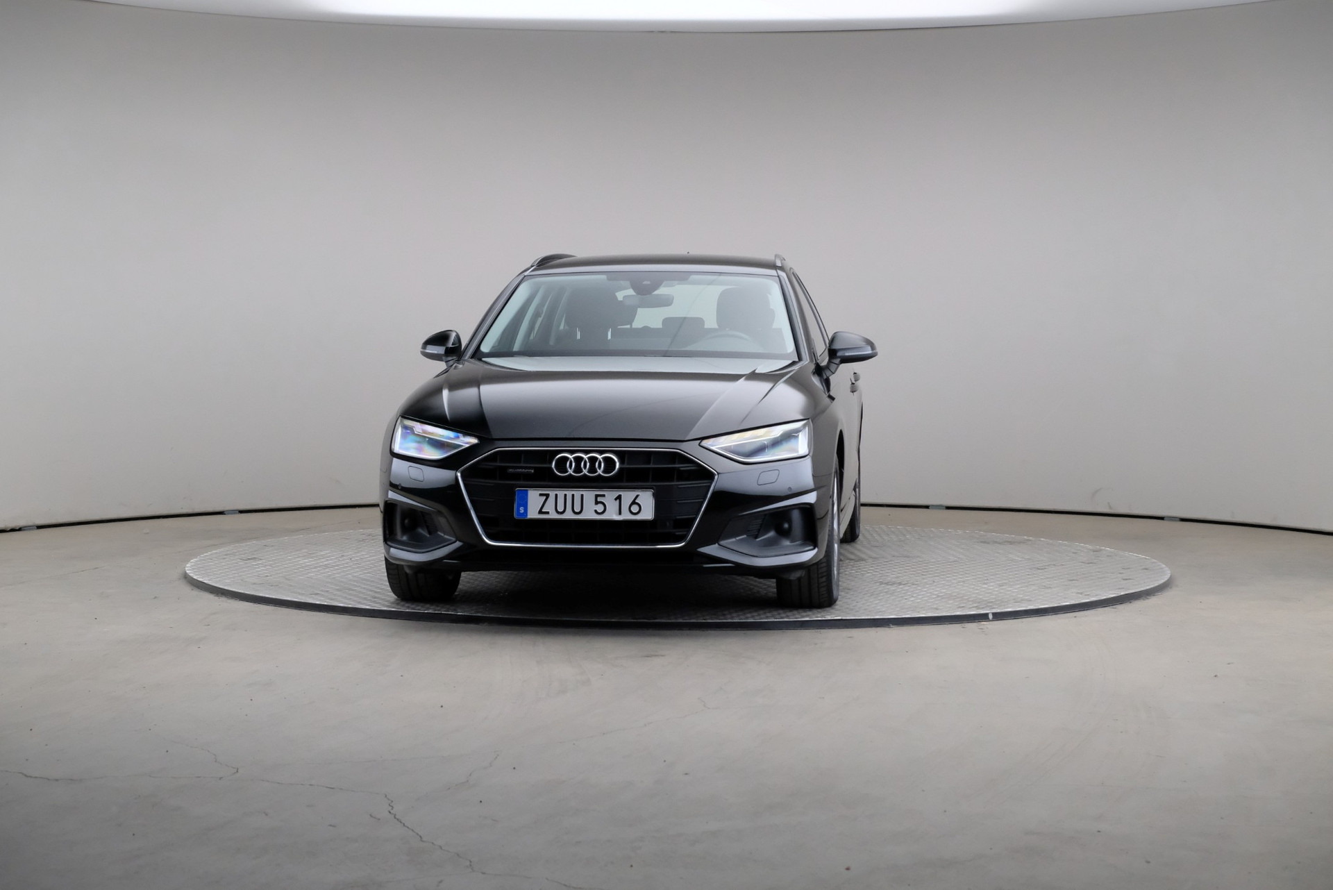 Audi A4 2021, bild 3/49