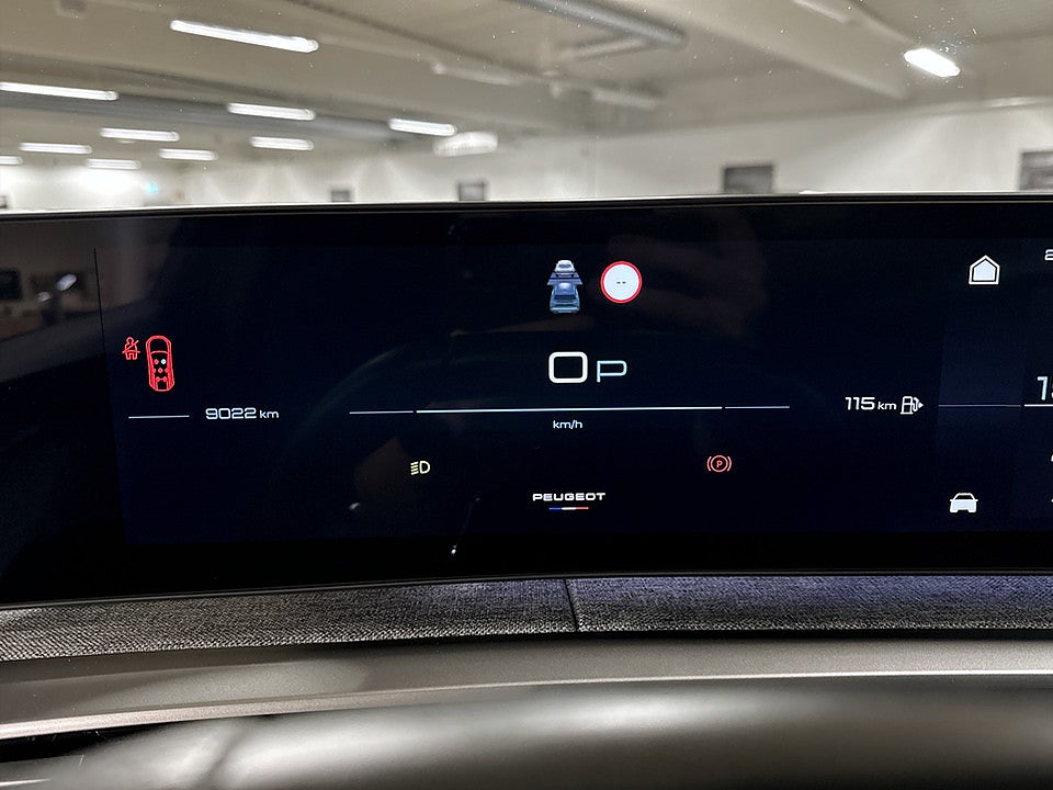 Bild på Peugeot 5008 GT Hybrid 145hk Aut 7-SITS BACKAMERA CARPLAY