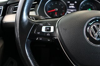 Kombi Volkswagen Passat 18 av 24