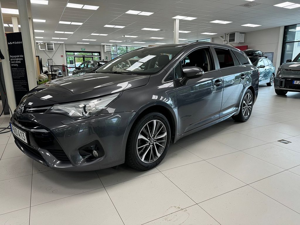 Toyota Avensis Kombi 1.8 Valvematic Active Plus | Dragkrok