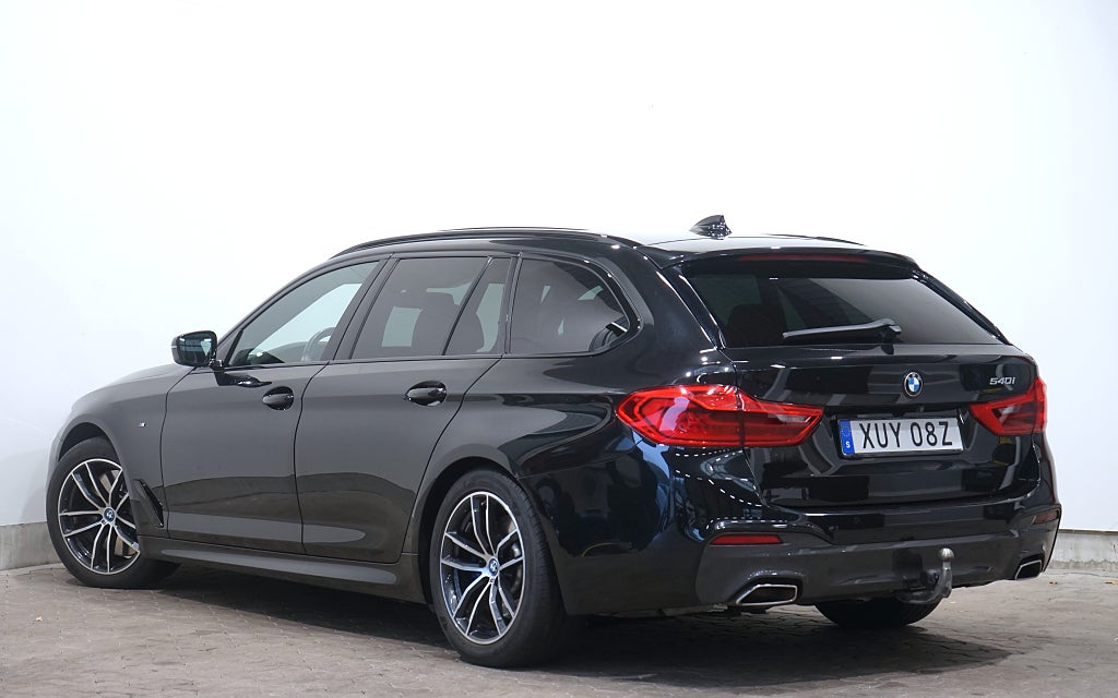 BMW 540i xDrive Touring M Sport Innovation Edition 340hk