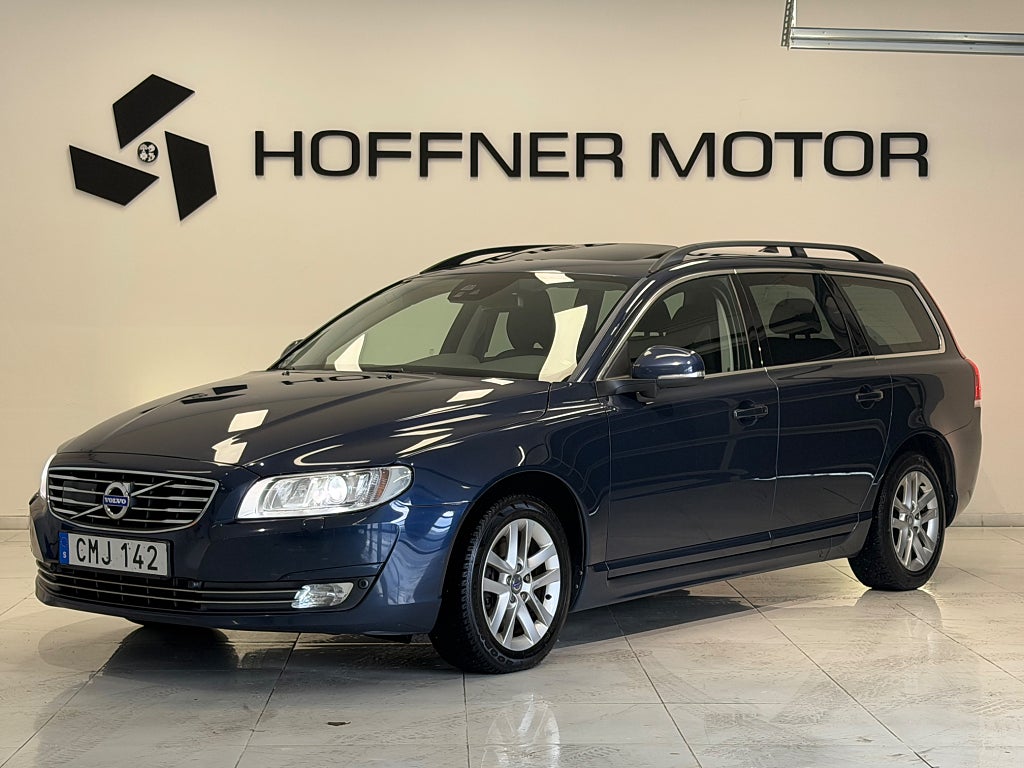 Volvo V70 D4 Momentum VOC BLIS Facelift Värmare GPS PDC Taklucka 