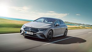 Hyperscreenen på nya Mercedes EQE. Foto: Daimler 