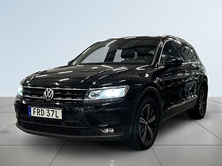 Volkswagen Tiguan 2.0 TSI 4Motion DSG S&V-hjul/Pvärm/Carplay/Rattvärme
