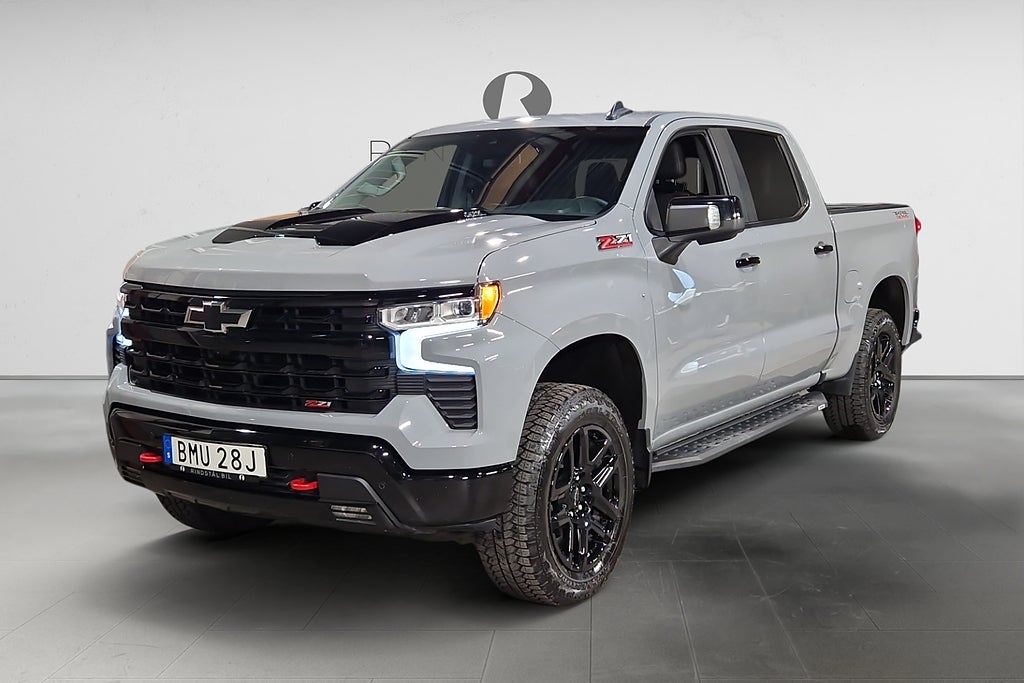 Chevrolet Silverado 1500 CREW CAB 6.2 V8 426 HK TRAIL BOSS