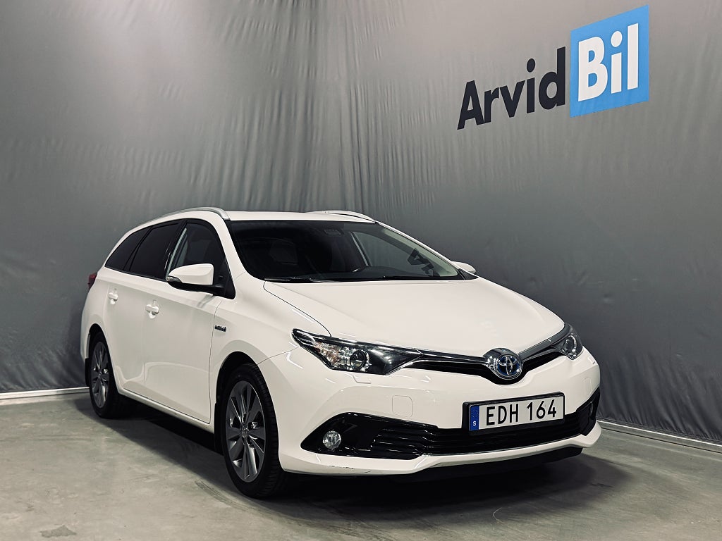 Toyota Auris Touring Sports Hybrid Active Plus Comfort B-Kam
