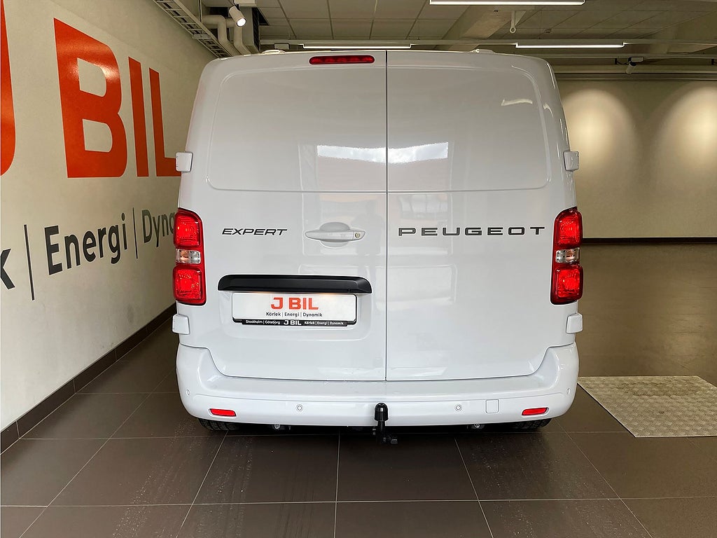 Bild på Peugeot Expert BlueHDi 145hk L2